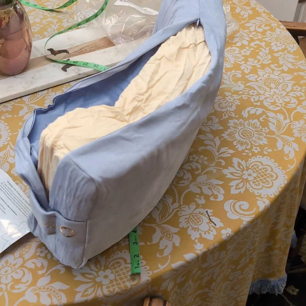 Yoga Bolster - Picture 4 of 8